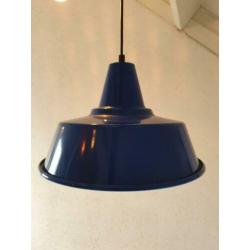 Antieke Vintage cobaltblauwe emaille hanglamp €20