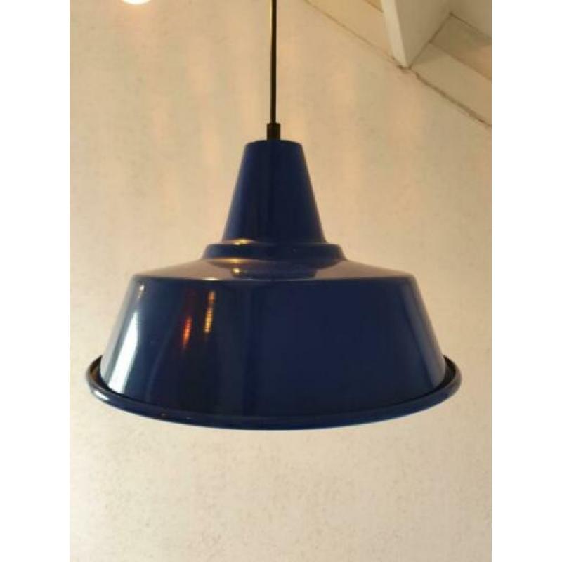 Antieke Vintage cobaltblauwe emaille hanglamp €20