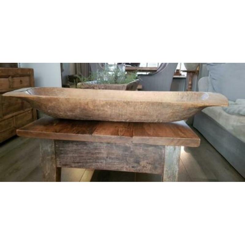 Oude houten trog Stoer,Sober,Hoffz