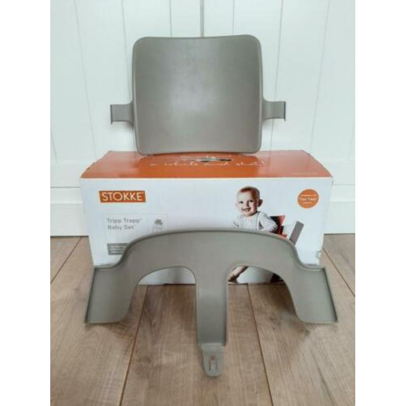 Stokke tripp trapp babyset grey grijs.
