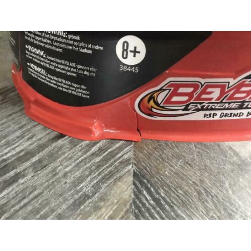 Beyblade in onderdelen/geheel te koop