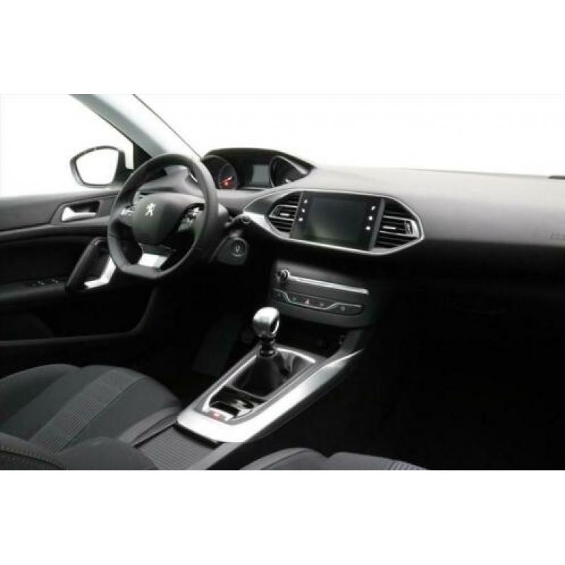 PEUGEOT 308 1.2 PureTech 130pk Allure