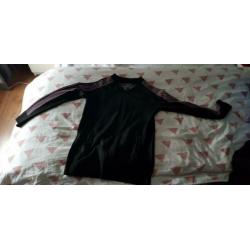 Positie sport-fitness outfit. Maat S/M