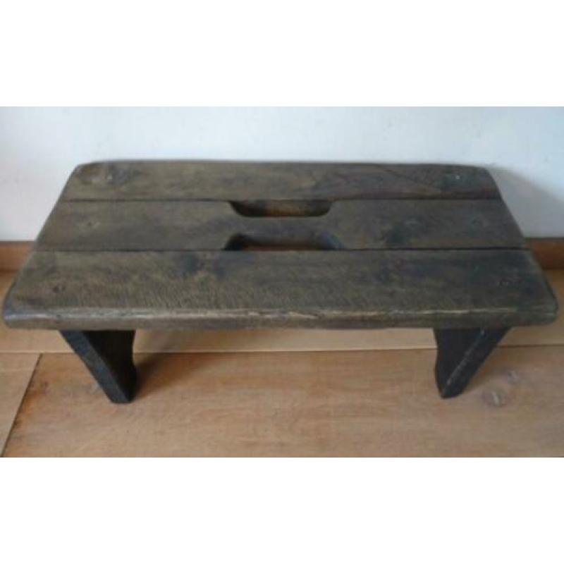 Stoer sober brocante bankje/opstapje/krukje/tafeltje/sleets