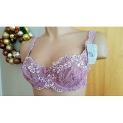 New Chantelle bra 80B