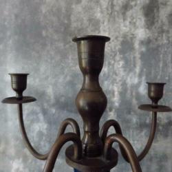 Antieke kandelaar blauw