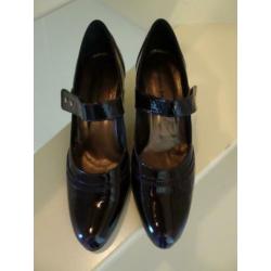 Lakleren pumps. Dieppaars. BRENDA ZARO. 41. NIEUW!