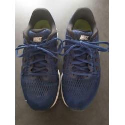 Nike sportschoenen, maar 39, blauw
