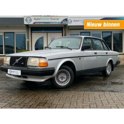Volvo 240 2.3 GLT NIEUWSTAAT