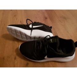 Nieuwe Nike schoen maat 40