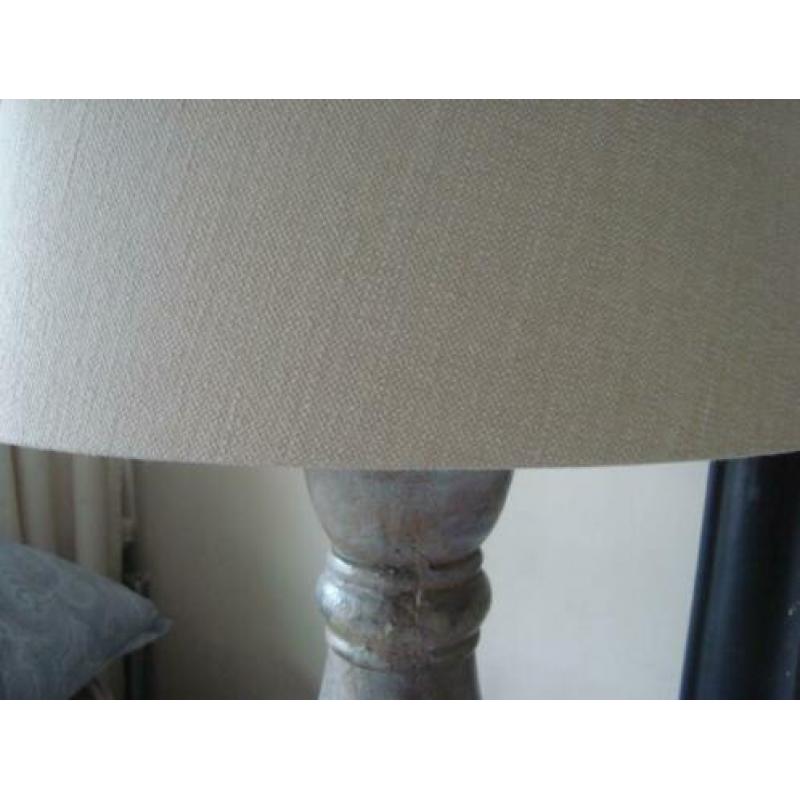 lamp tafellamphoog 66 cm met beige ovale kap