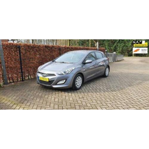 Hyundai I30 1.6 CRDi Comfort/Clima/Navi ,etcccc