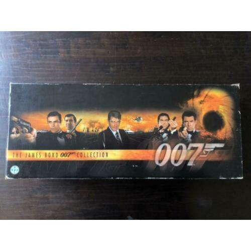 James bond VHS box 19-delig