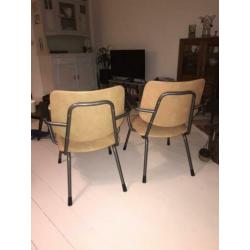 Mooie design fauteuiltjes van Gispen, vintage in goede staat