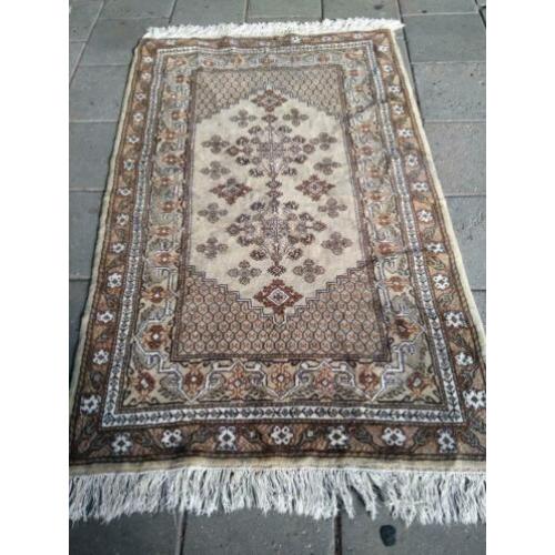 Vintage perzisch tapijt 140x60 cm.