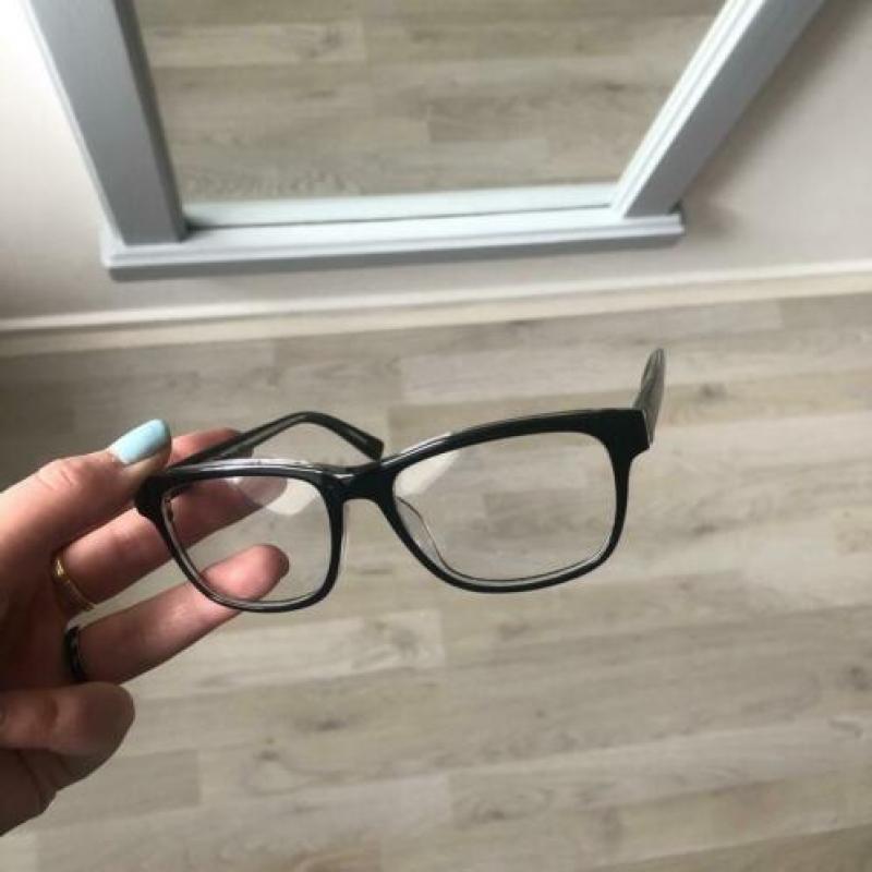 Nike bril 0,25.