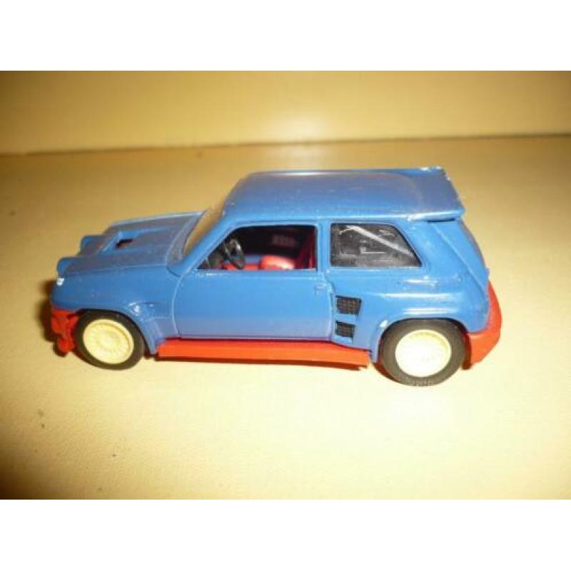 Mie18> oude solido renault maxi 5 turbo blauw