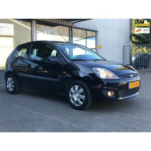 Ford Fiesta 1.4-16V Ghia Airco 11-2006 Apk tot 2021