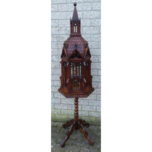 1473 Antieke kersenhouten vogelkooi.